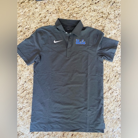 UCLA Nike Dri fit men’s size small - Picture 3 of 12